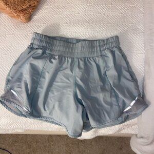 Lululemon Hotty Hot 4 Tall shorts (Mint)